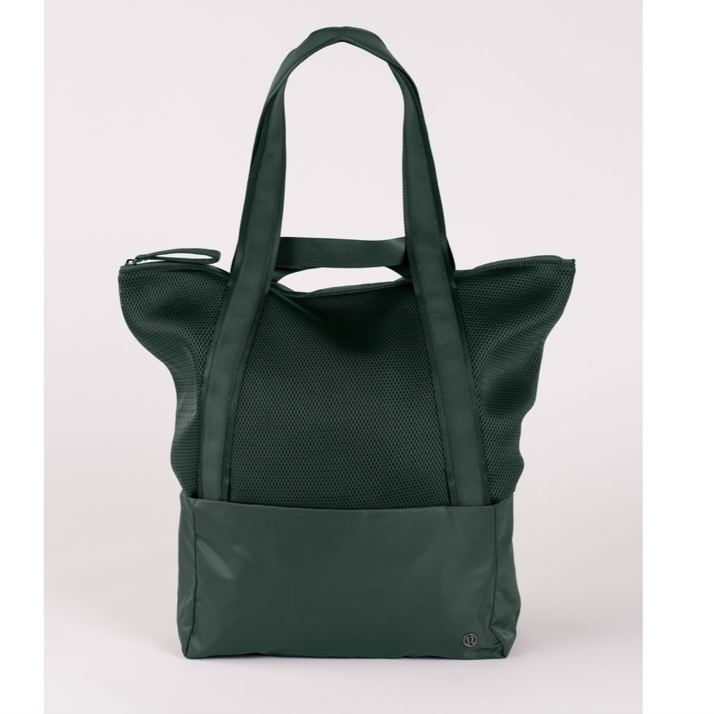 Lululemon Hot Mesh Tote Bag 30L - Dark Forest Green